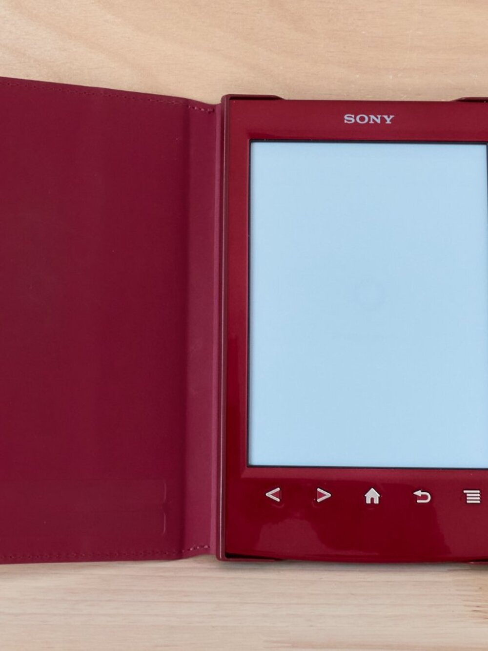Sony PRS-T2 Reader eBook Reader Red - Picture 3 of 6